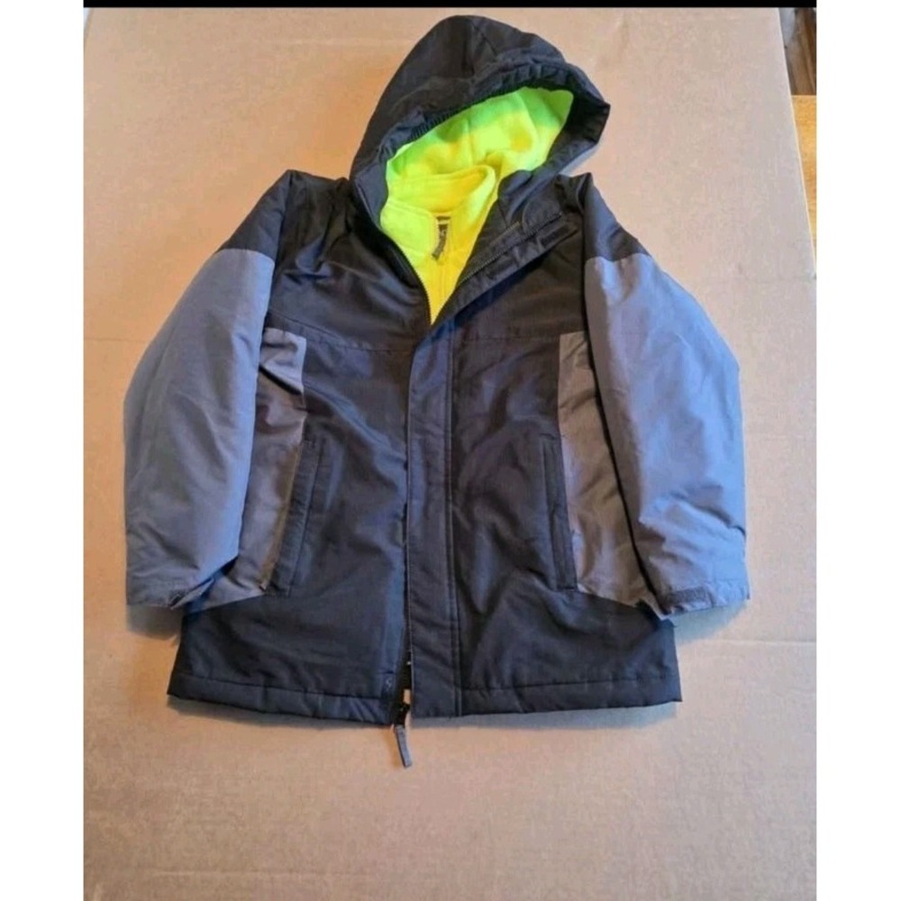 The Childrens Place Heavy 3-n-1 Winter Jacket Black Neon Green Large 10/12